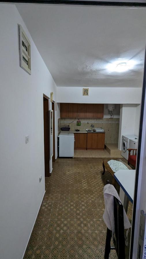 Private Guest-House Gutic Hotel Sutomore Ngoại thất bức ảnh